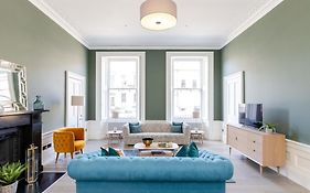 Dragon Suites - Alina Suite - 1 Bed City Centre Luxury Apartment